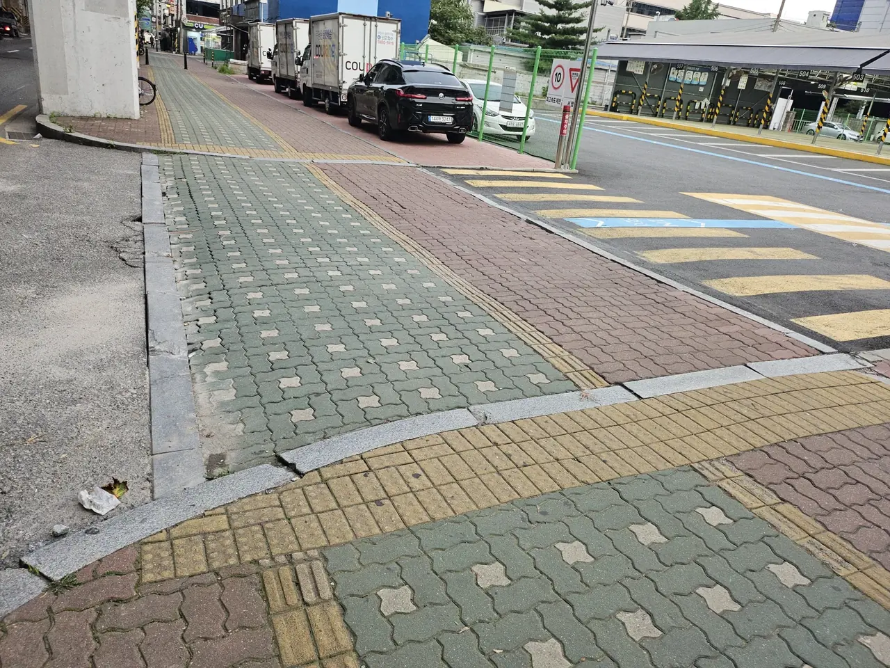 침하 보수 시공 전